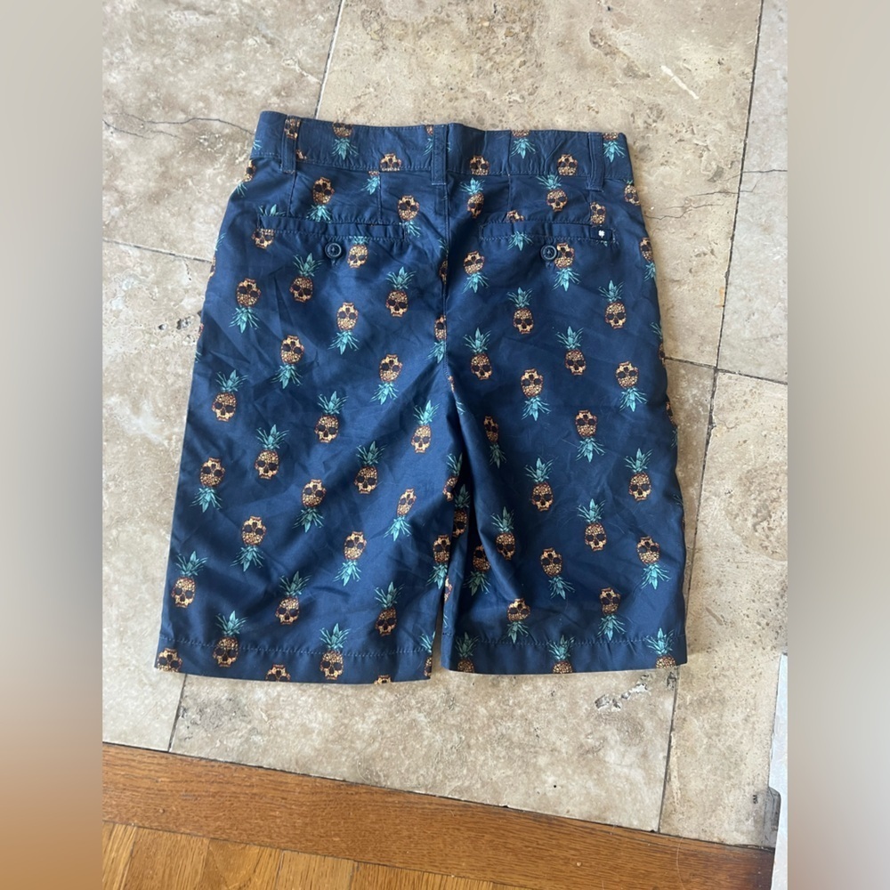 Lucky brand, boys board shorts size 12 perfect condition - Picture 10 of 14
